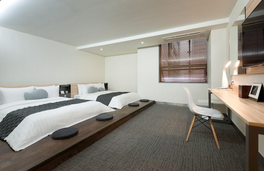 Metro Hotel Myeongdong Seoul Ngoại thất bức ảnh